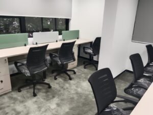 7_seater_private_cabin_chintamani_plaza_andheri_east (1)